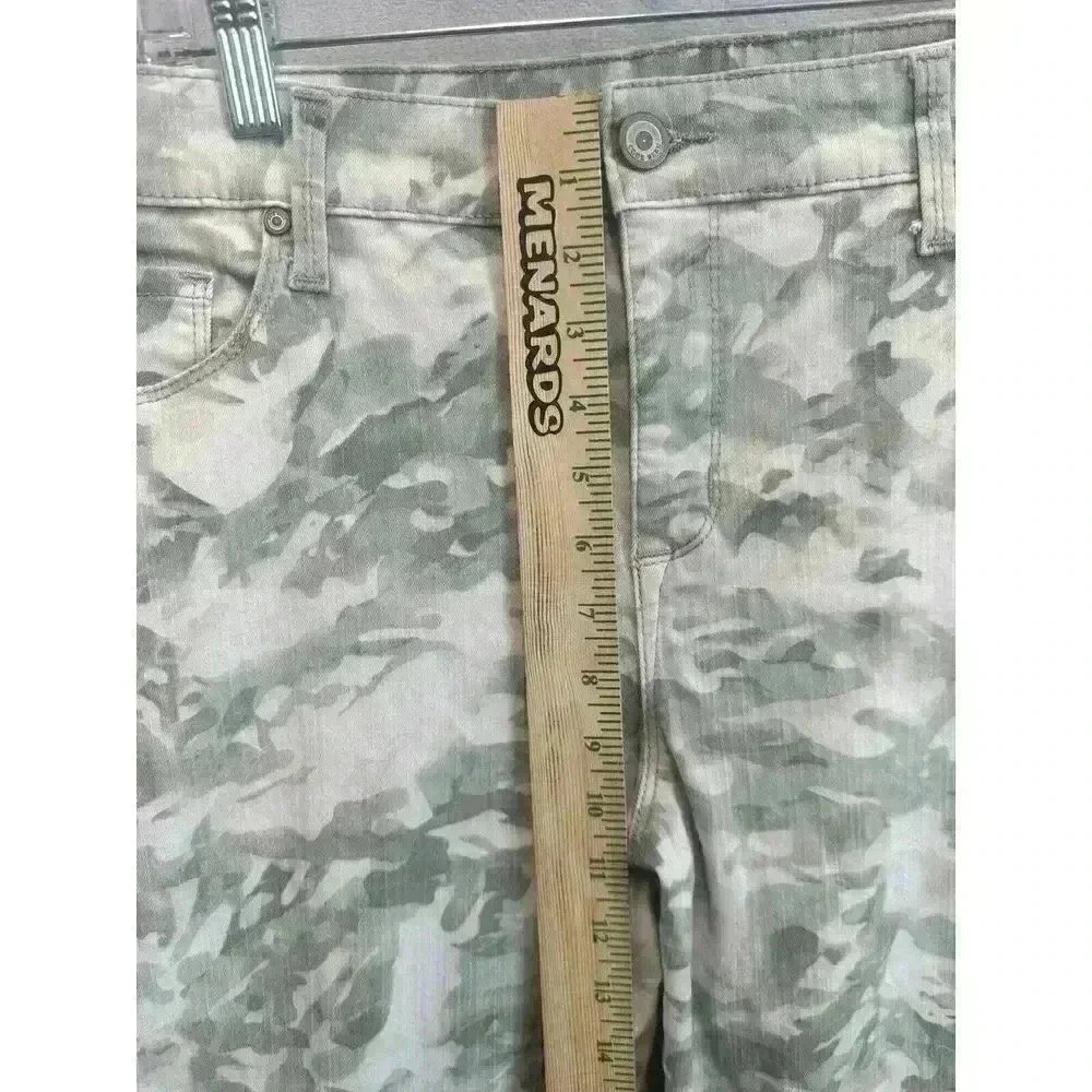 Code Bleu Jeans Women's Sz 18W Wonderland Skinny Ankle Crop Green Camo Denim - Picture 4 of 8